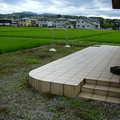 木製フェンスと砂利敷き画像2